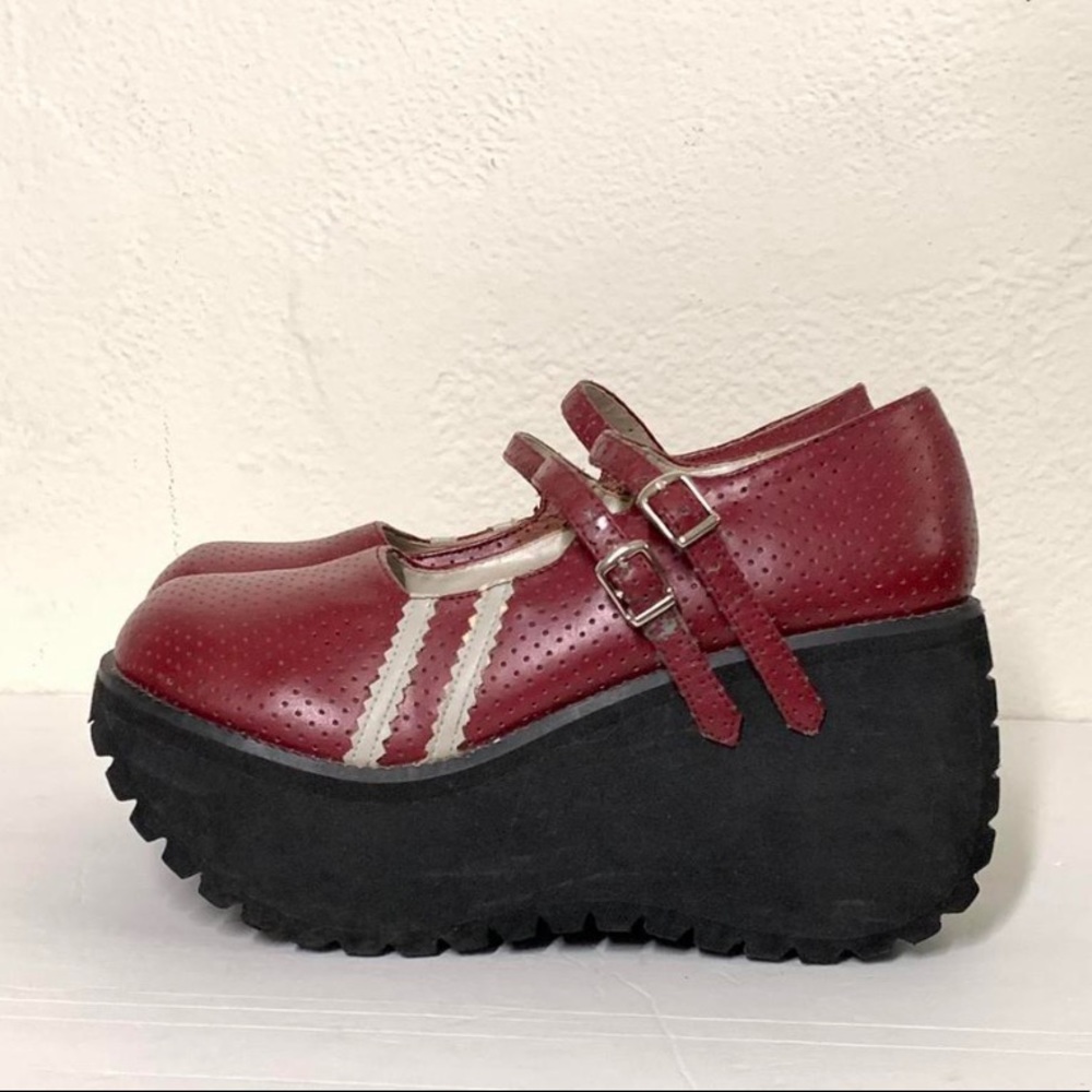 Vintage hot topic Mary Jane platforms
